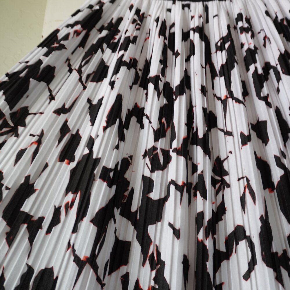 Apt. 9 Skirt Size Medium - image 2